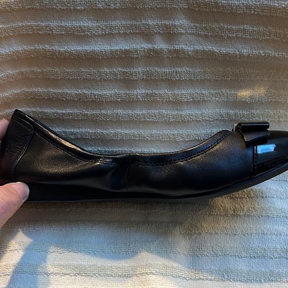 Cole Haan slip on leather ballet NWT size 6 1/2 - Picture 6 of 7